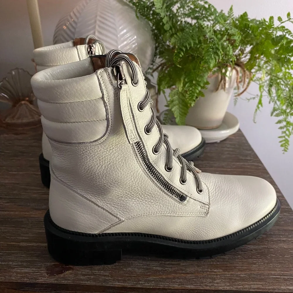 Aquatalia Laila Luxury‎ Waterproof Pebbled Leather Combat Boots Womens 8 White